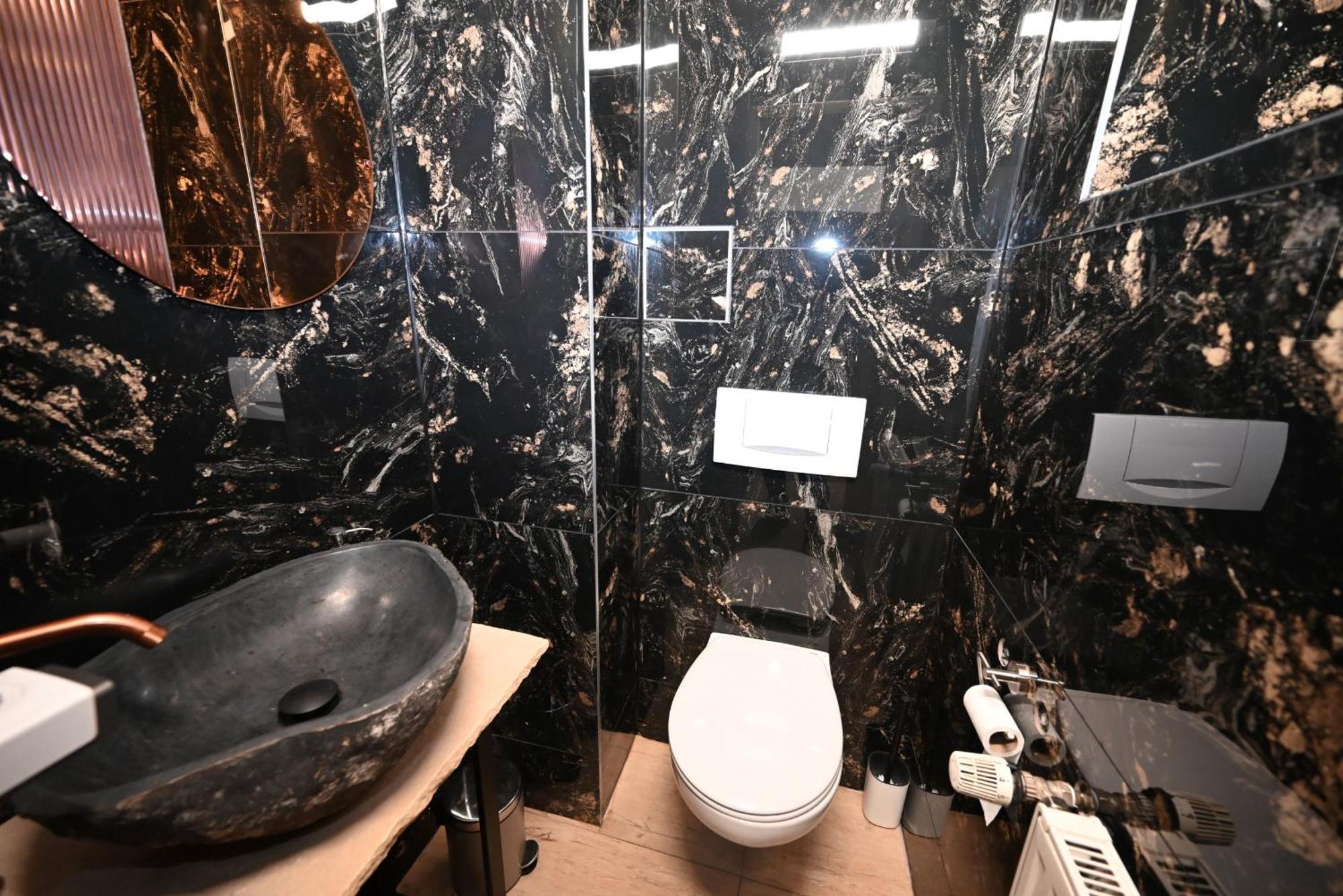 Vip 19 * Wien